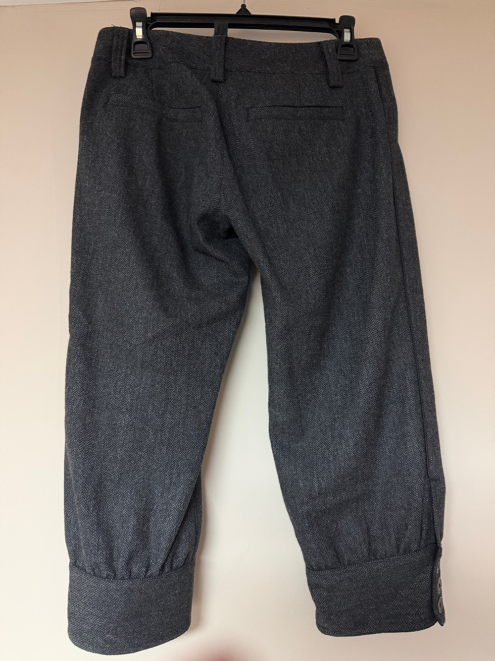 Joie Dark Gray Herringbone Capris - Picture 4 of 4